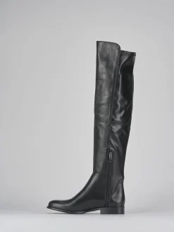 Stivale tacco 2 cm nero pelle