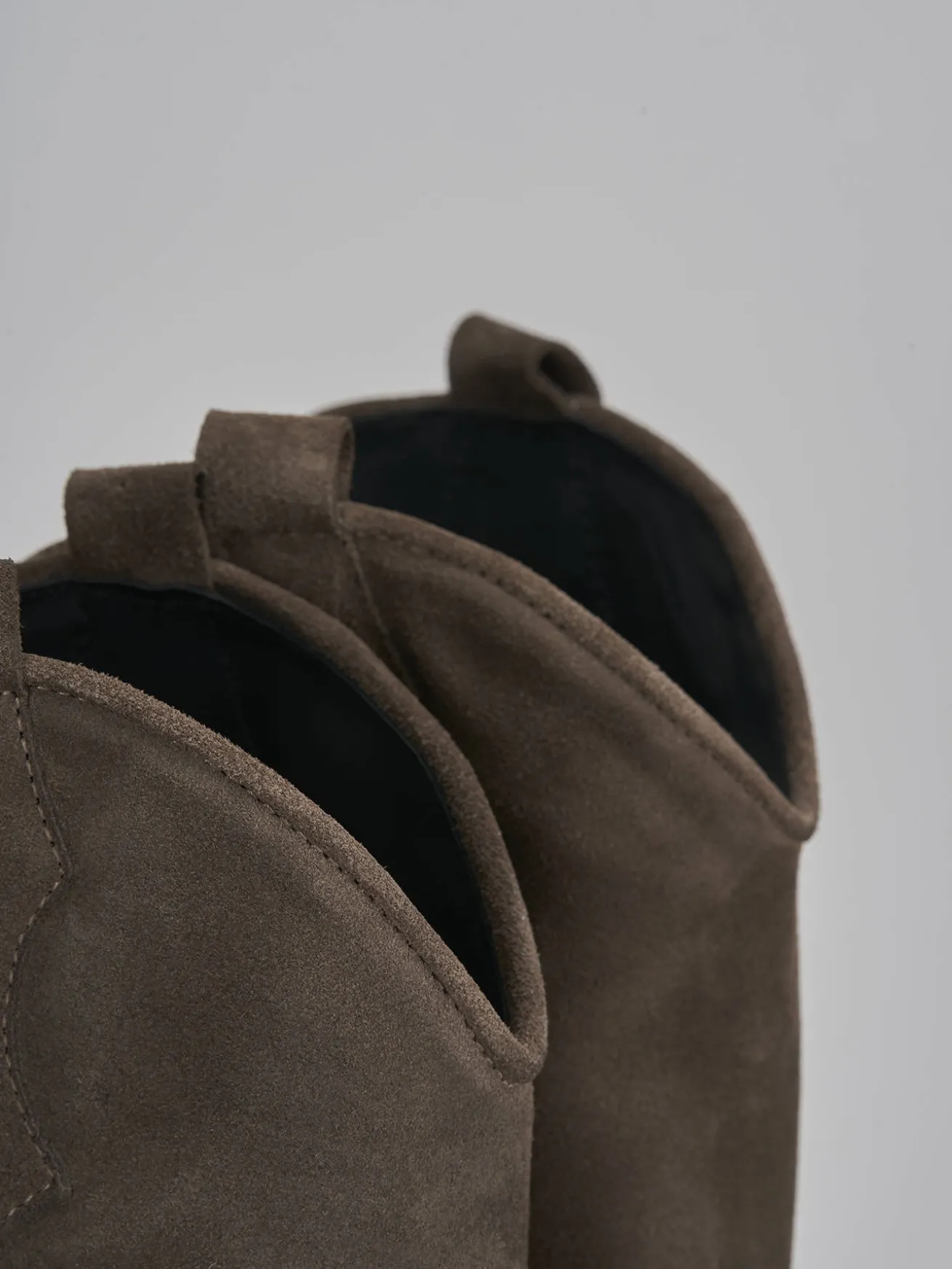 Stivale texano tacco 5 cm beige camoscio