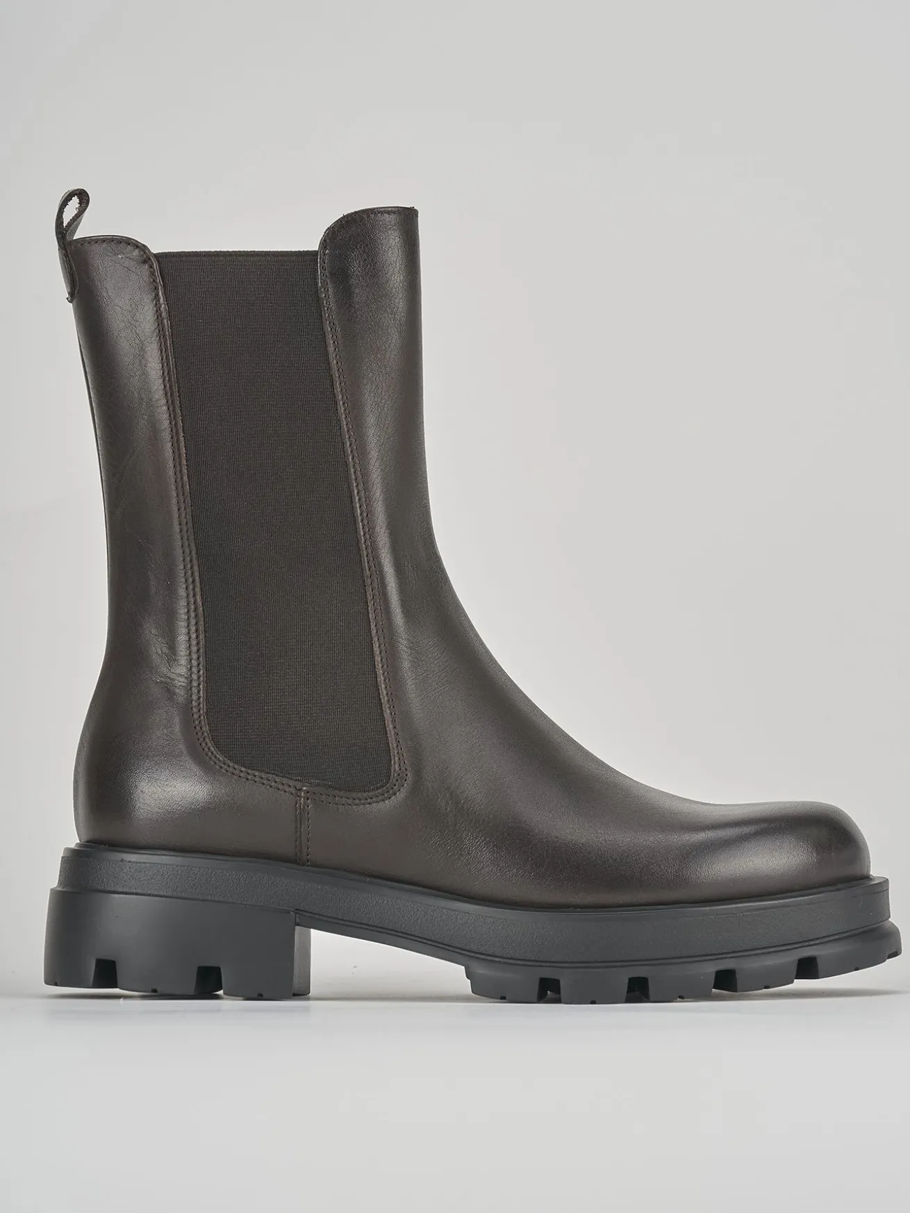 Stivale tronchetto tacco 2 cm testa pelle