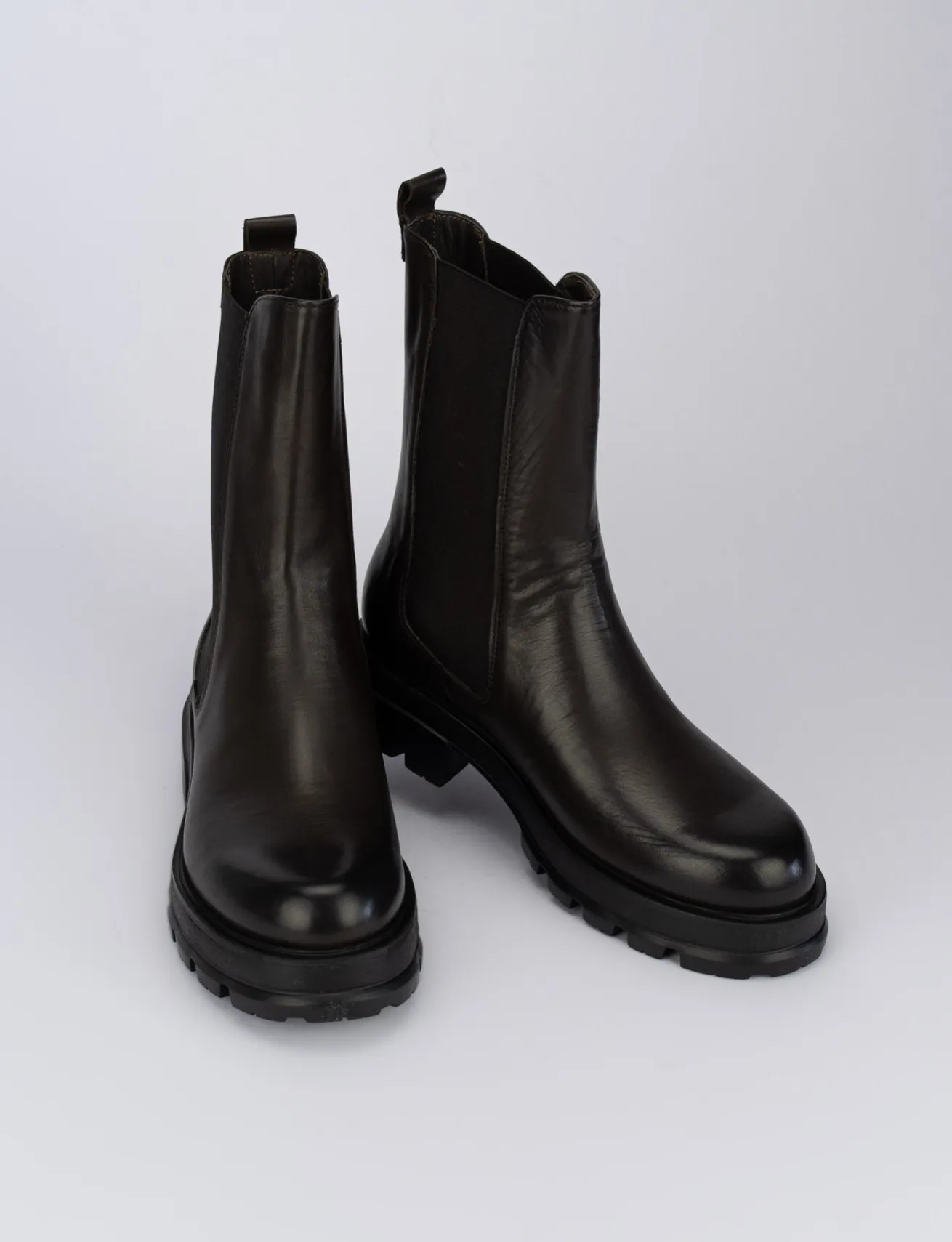 Stivale tronchetto tacco 2 cm testa pelle