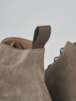 Stivaletti camoscio beige