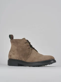 Stivaletti camoscio beige