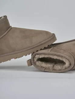 Stivaletti camoscio beige