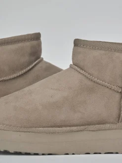 Stivaletti camoscio beige