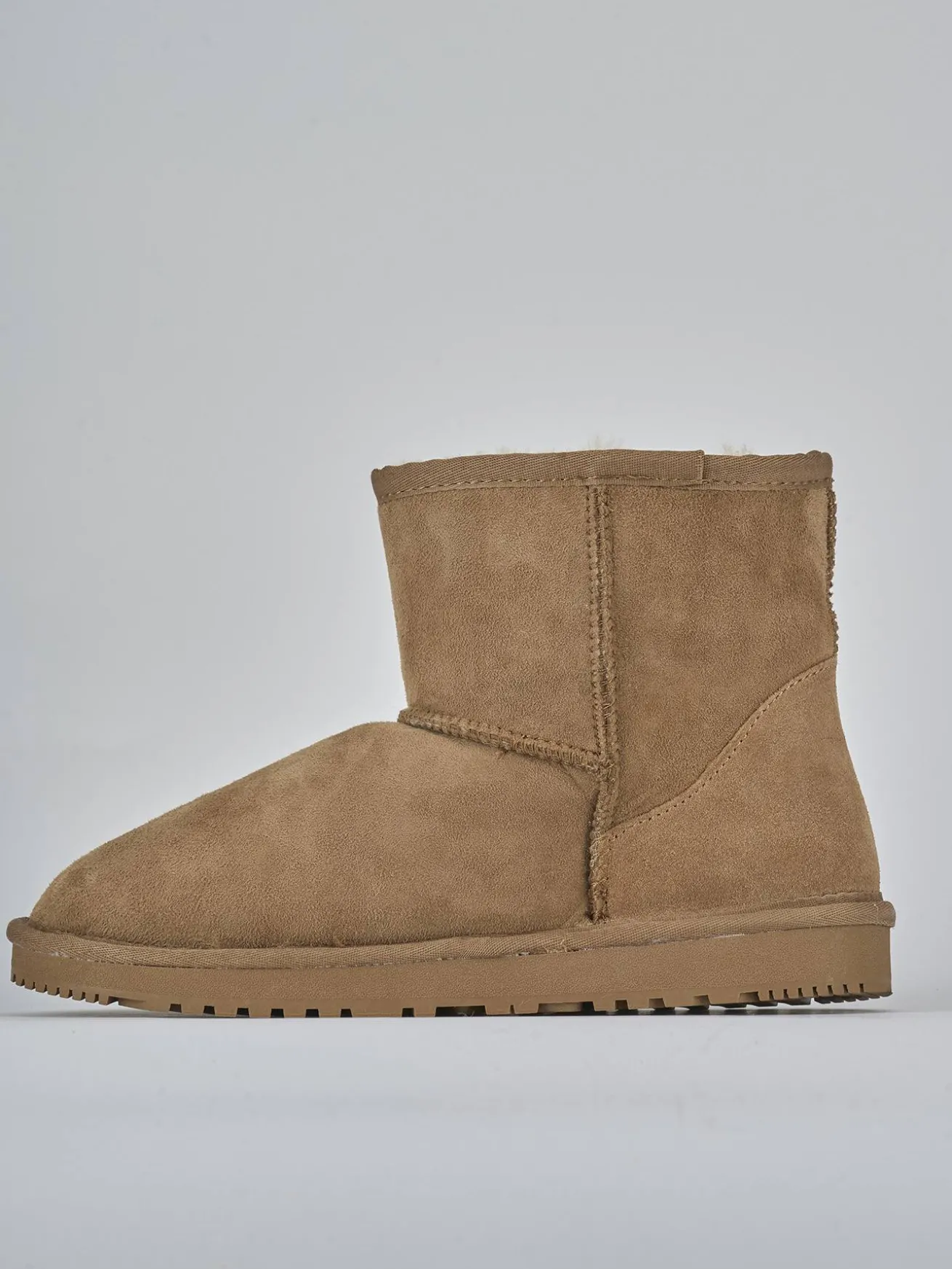 Stivaletti camoscio marrone