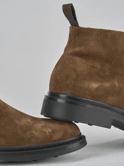 Stivaletti camoscio marrone