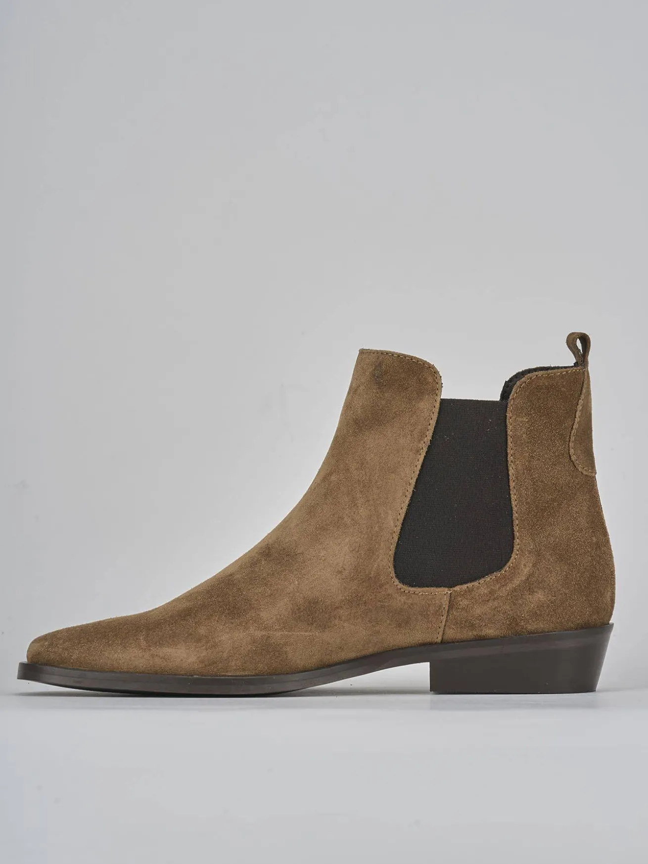 Stivaletti tacco 2cm camoscio marrone