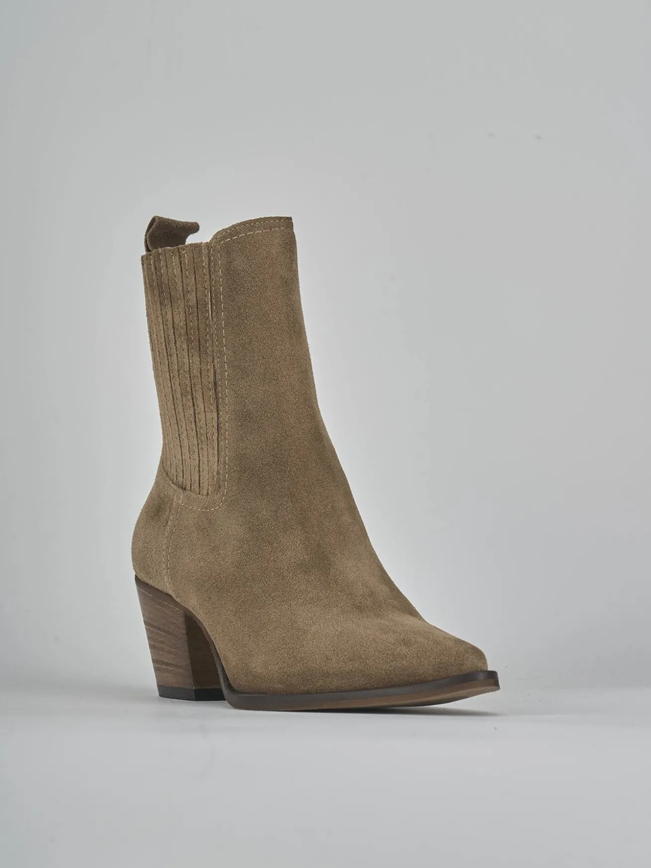 Stivaletti tacco 7cm camoscio marrone