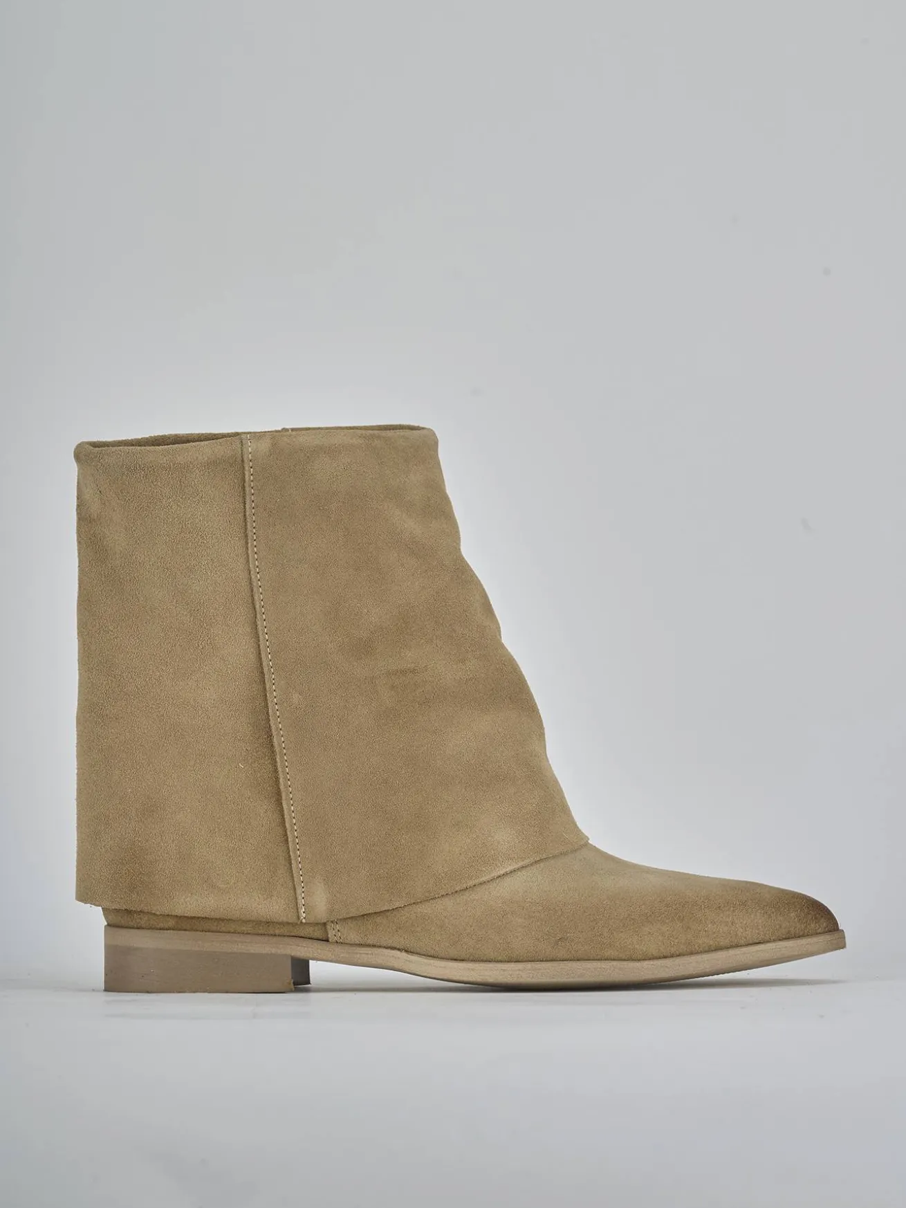 Stivaletti tacco 1cm camoscio marrone