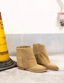 Stivaletti tacco 1cm camoscio marrone