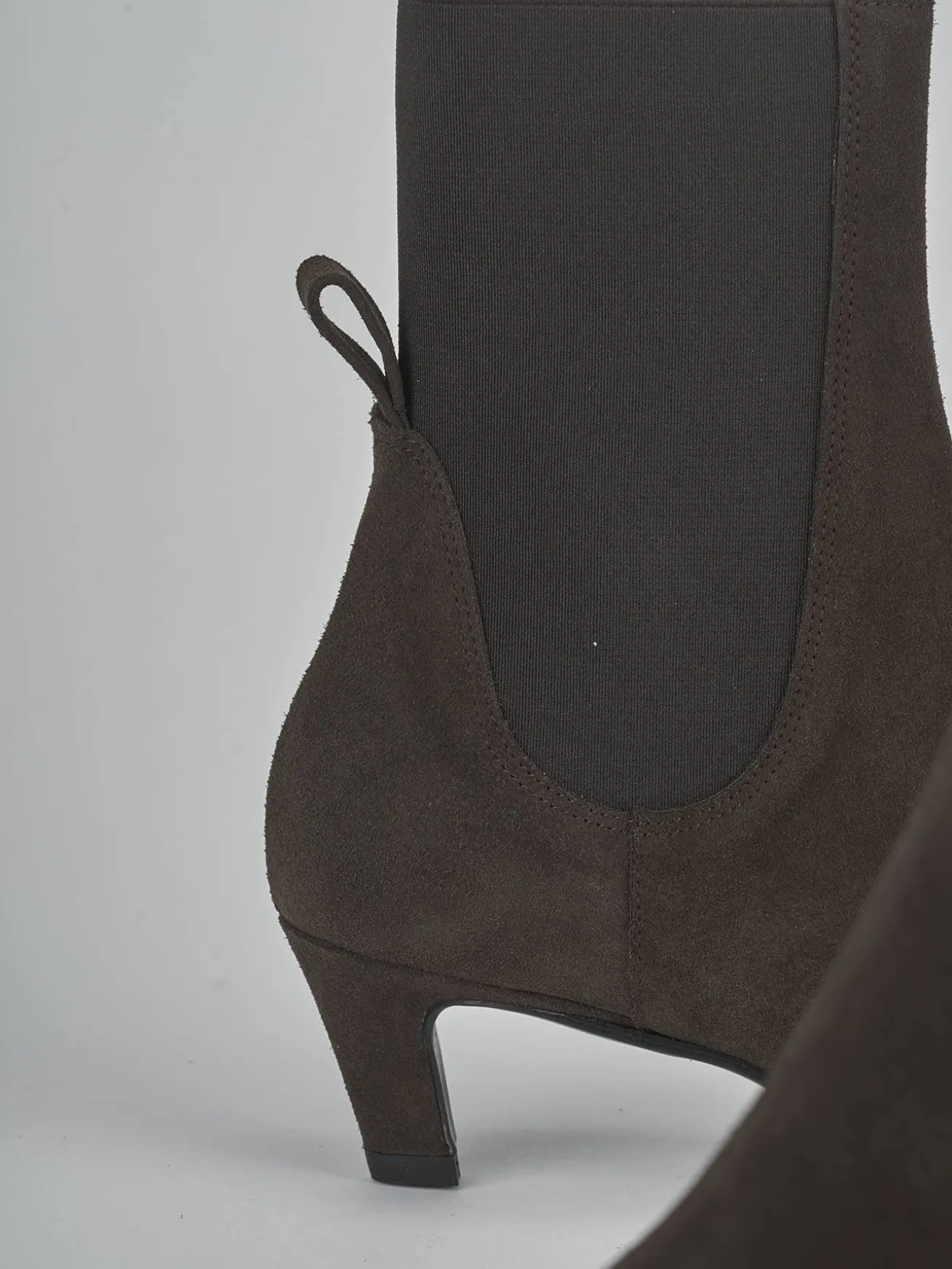 Stivaletti tacco 5cm camoscio testa