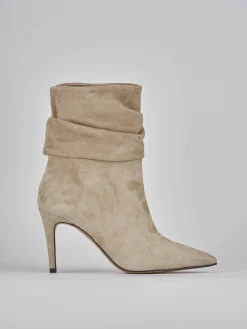 Stivaletti tacco 9cm camoscio beige