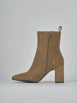 Stivaletti tacco 9cm camoscio marrone