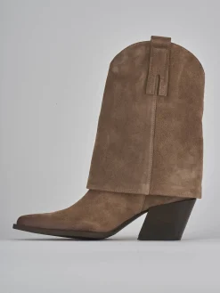 Stivaletti tacco 6cm camoscio beige