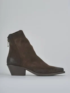 Stivaletti tacco 3cm camoscio testa