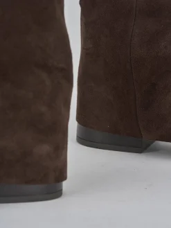 Stivaletti tacco 3cm camoscio testa