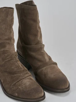 Stivaletti tacco 5cm camoscio beige