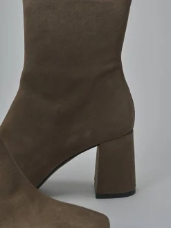 Stivaletti tacco 7cm camoscio beige