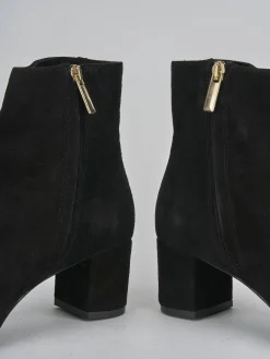 Stivaletti tacco 6cm camoscio nero