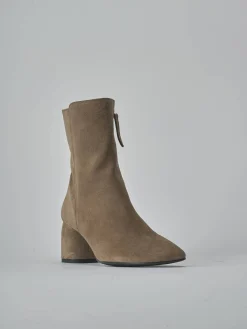 Stivaletti tacco 6cm camoscio beige