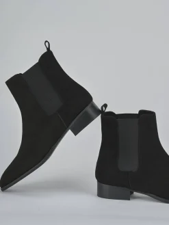 Stivaletti tacco 3cm camoscio nero