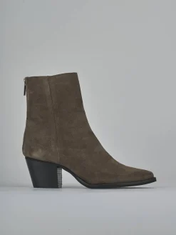 Stivaletti tacco 6cm camoscio beige