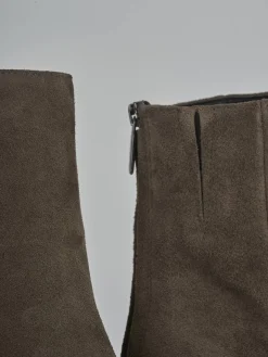 Stivaletti tacco 6cm camoscio beige