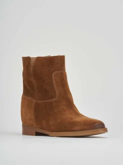 Stivaletti tacco 2cm camoscio marrone