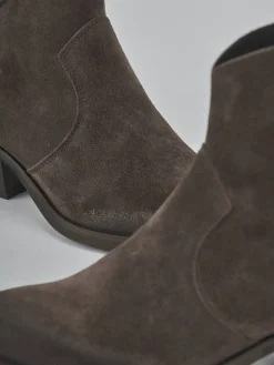 Stivaletti tacco 4cm camoscio testa