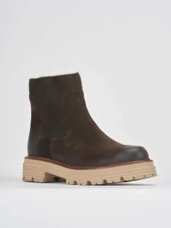 Stivaletti tacco 2cm camoscio marrone