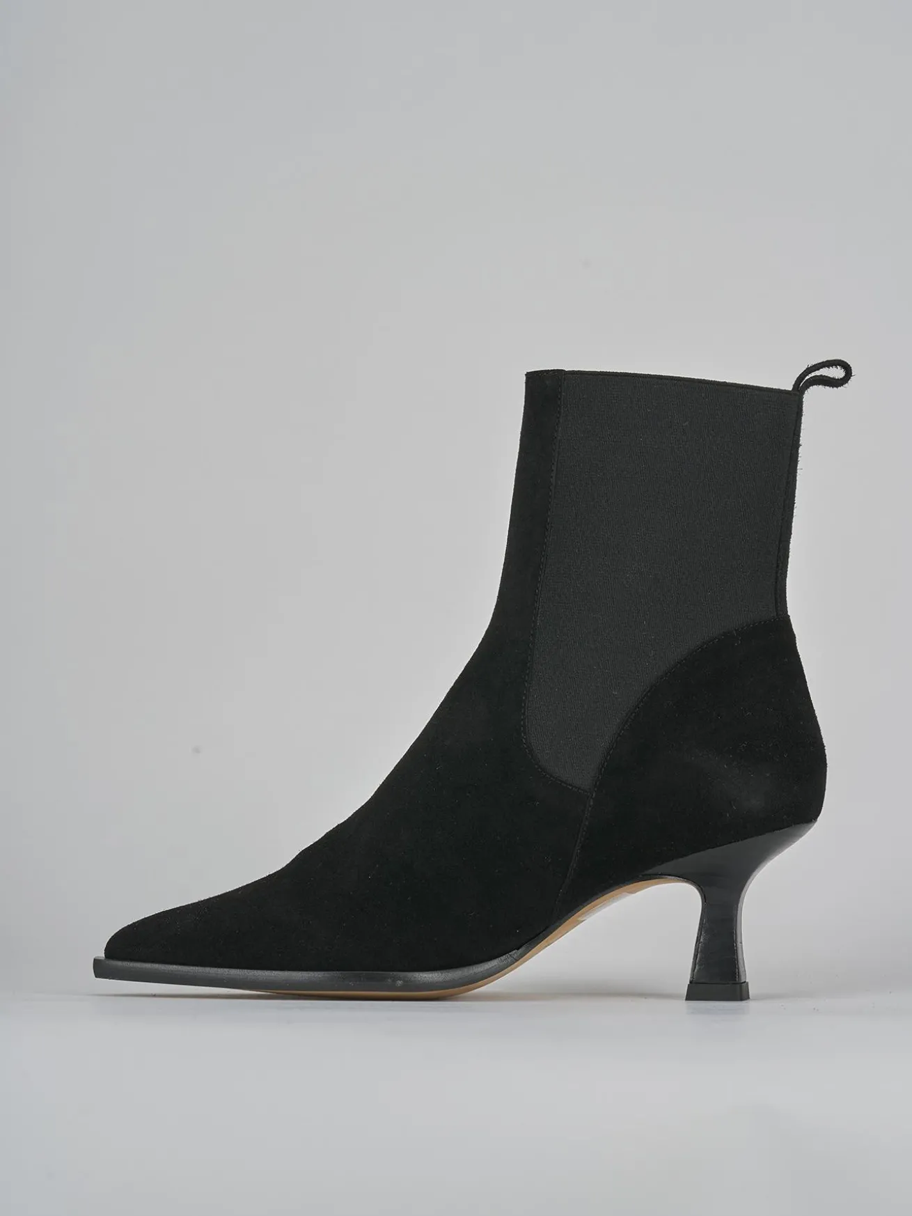 Stivaletti tacco 5cm camoscio nero