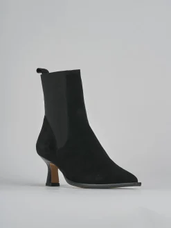 Stivaletti tacco 5cm camoscio nero