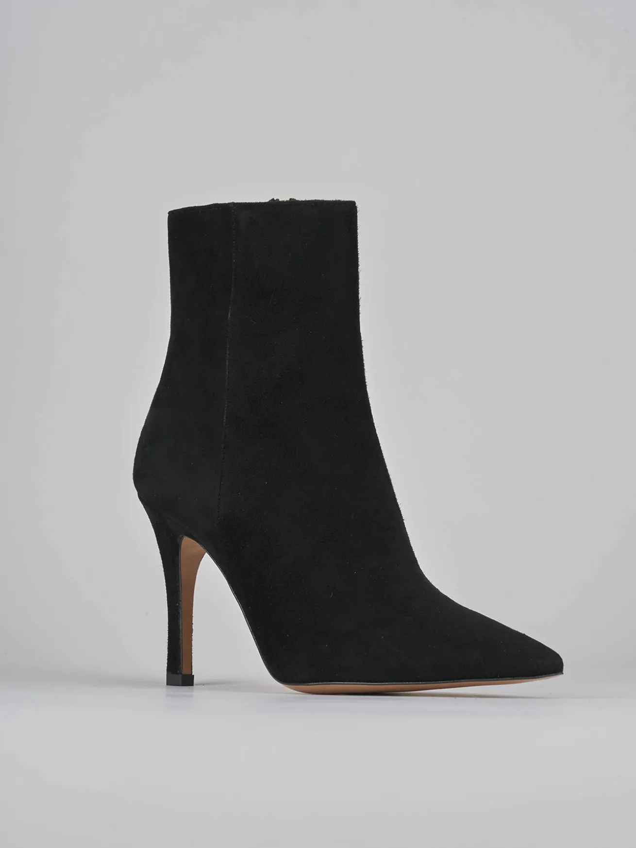 Stivaletti tacco 9cm camoscio nero