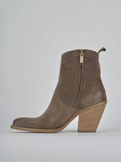 Stivaletti tacco 7cm camoscio beige