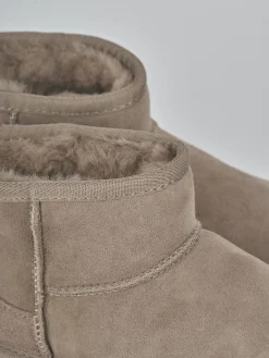 Stivaletti tacco 2cm camoscio beige