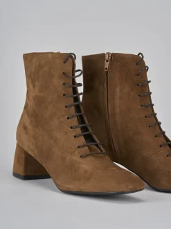 Stivaletti tacco 5cm camoscio marrone