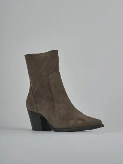 Stivaletti tacco 7cm camoscio beige