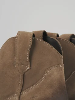 Stivaletti tacco 4cm camoscio beige