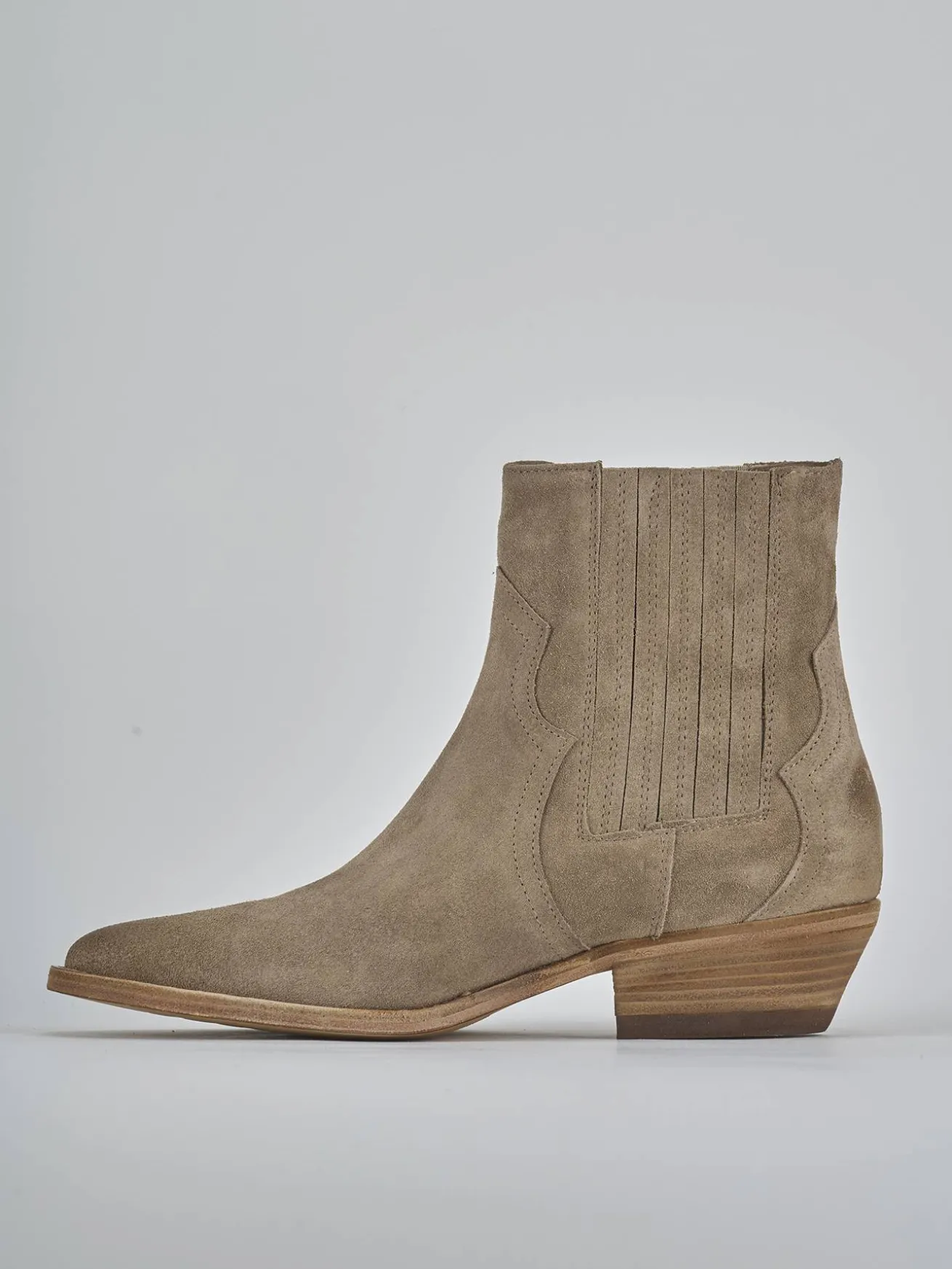 Stivaletti tacco 4cm camoscio beige