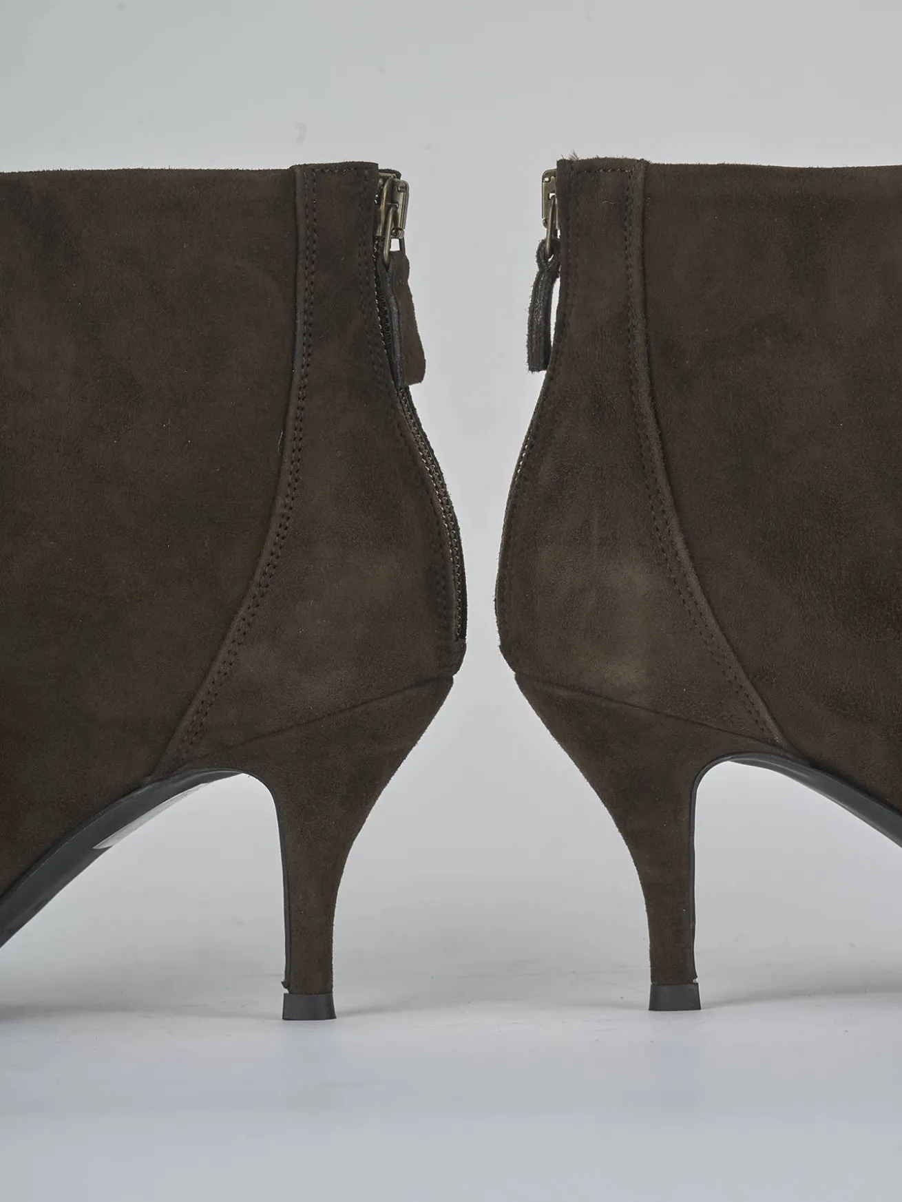 Stivaletti tacco 7cm camoscio testa