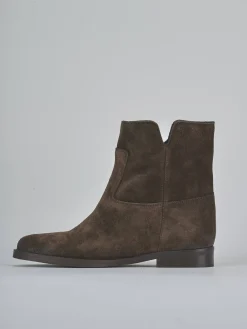 Stivaletti tacco 2cm camoscio testa