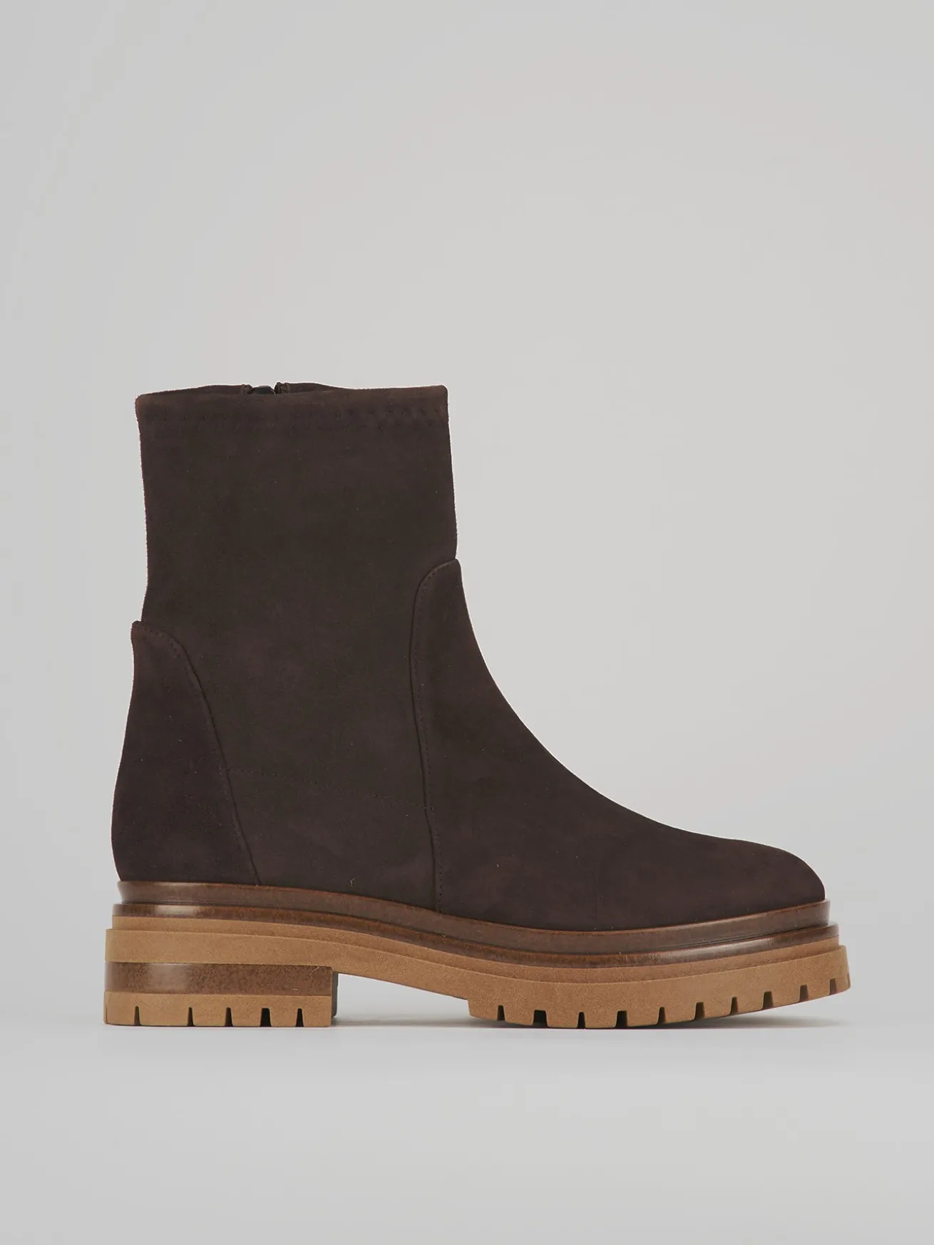 Stivaletti tacco 3cm camoscio testa