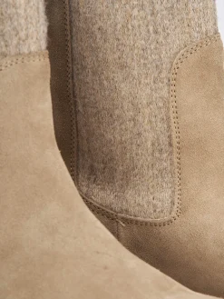 Stivaletti tacco 3cm camoscio beige