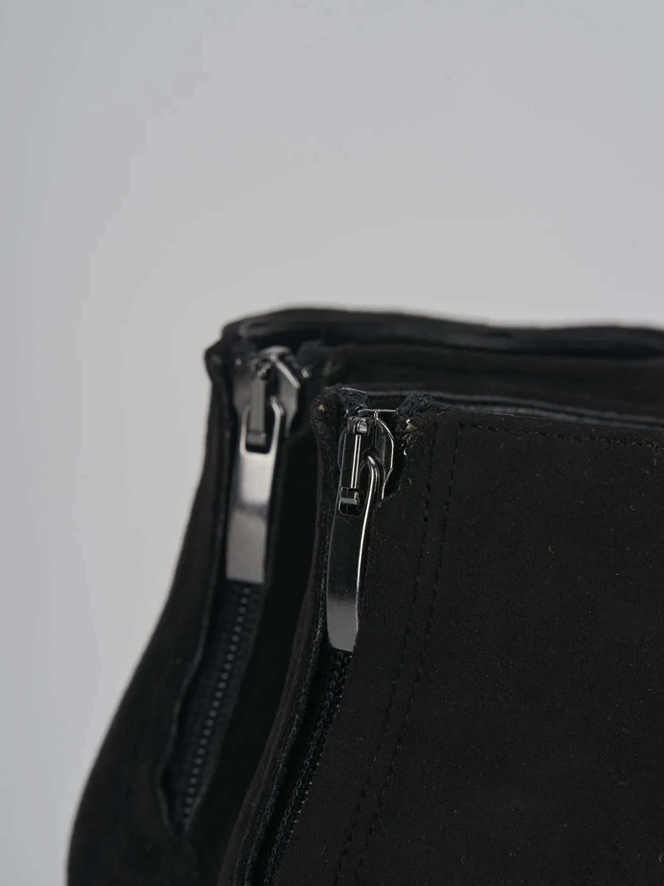 Stivaletti tacco 7cm camoscio nero