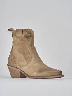 Stivaletti tacco 6cm camoscio beige