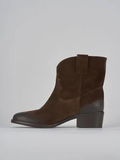 Stivaletti tacco 3cm camoscio testa