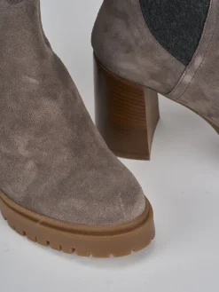 Stivaletti tacco 9cm camoscio grigio