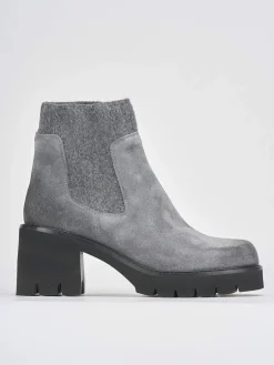 Stivaletti tacco 5cm camoscio grigio