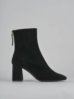 Stivaletti tacco 7cm camoscio nero