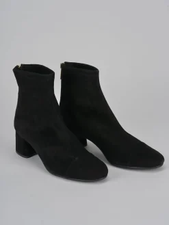 Stivaletti tacco 6cm camoscio nero